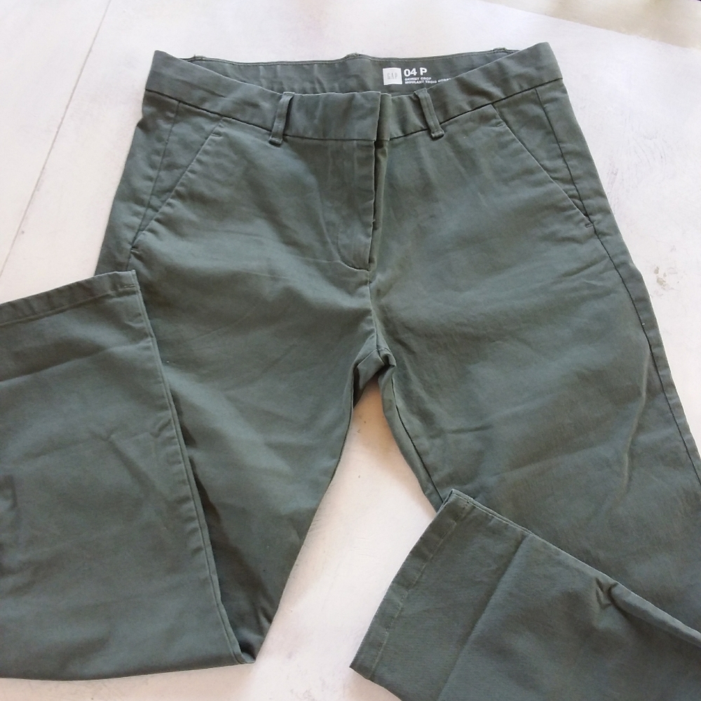 SOLD NWOT Gap jeans